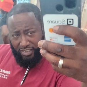 Meet your Posher, Antonio